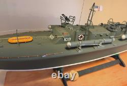 WW2 PT-109 COMMANDED BY LTJG. JOHN KENNEDY- Scale 172 PRO-BUILT WITH WOOD BASE
