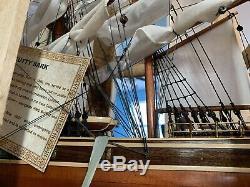 Wooden Model Boat CUTTY SARK BOAT, Museum Quality, hand-crafted from hard wood