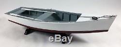 Wooden Skiff Boat Model, Rowboat, with Oars and Crabbing Accessories