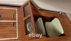 Wooden Speedboat Model Chris Craft Runabout Yacht, Double Cockpit, Collectible