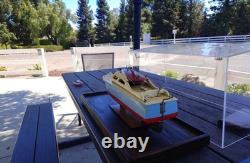 Working Wooden Model Boat Battery Operated In Plexiglass Display case