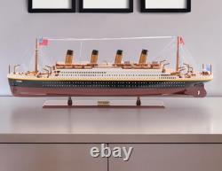 10 Bateaux Modèles Petits en Bois Massif Peints à la Main Noir et Rouge 1912 RMS Titanic