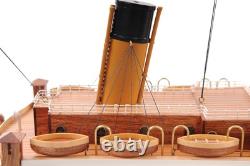 10 Bateaux Modèles Petits en Bois Massif Peints à la Main Noir et Rouge 1912 RMS Titanic