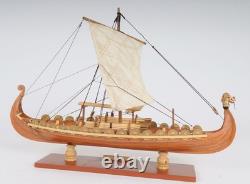 13 Bois Brun Sculpture de Table en Bois Massif Peinte à la Main Modèle de Bateau