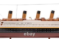 14 Bateaux Modèles Grands en Bois Massif Noir et Rouge Peints à la Main de 1912 RMS Titanic