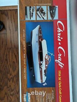 31 DUMAS 1954 Chris Craft Commander Express Cruiser #1244 Bateau R/C