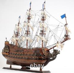 33 Bateau Modèle Solei Royal en Bois Massif Brun Peint à la Main
