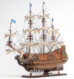33 Bateau Modèle Solei Royal en Bois Massif Brun Peint à la Main