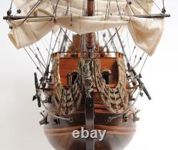33 Bateau Modèle Solei Royal en Bois Massif Brun Peint à la Main