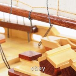 33 Bois Brun Massif Bateau Modèle Bluenose II Peint à la Main