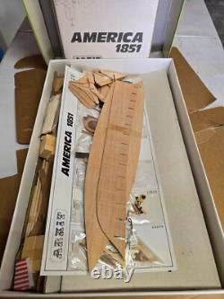 ARKIT Échelle 1/60 Amérique 1851 REF 211 super rare modèle de voilier classique vintage