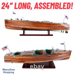 Afficher le modèle de bateau 'Chris Craft Triple Cockpit' Décoration nautique Grand hors-bord