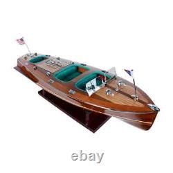 Afficher le modèle de bateau 'Chris Craft Triple Cockpit' Décoration nautique Grand hors-bord