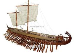 Ancien navire de guerre grec Trière 400 av. J.-C. Maquette de navire