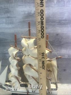 Bateau à Voile Vintage en Bois Modèle de Navire Clipper de Baleiniers 1846