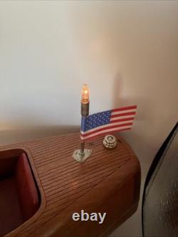 Bateau à moteur à dos de baril modèle Lilliput Gordie W style Chris Craft électrique