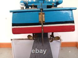 Bateau à moteur en bois japonais Ito modèle batterie années 1950 30 pouces de long rare