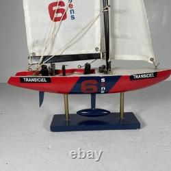 Bateau de course Transiciel Yacht Sens 6 Modèle en bois 22 Hauteur