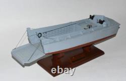 Bateau de débarquement USN LCVP Higgins, rampe s’ouvre, maquette de bureau à l’échelle 1/24, Seconde Guerre mondiale SC	
<br/>   