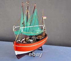 Bateau de pêche moderne PELLWORM à crabe à l'échelle 1/48 - Maquette en bois du navire Yuanqing