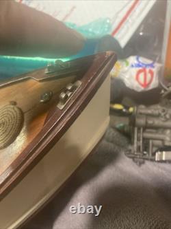 Bateau de vitesse en bois de style Nautique Chris Craft vintage en excellent état