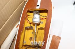 Bateau en Bois Modèle Vintage de Jouet dans Boîte à Piles Japon