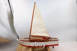 Bateau en Bois Modèle Vintage de Jouet dans Boîte à Piles Japon