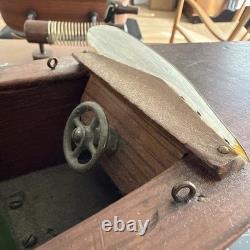 Bateau en bois Flying Yankee Model 68 Jacrim des années 1920, apte à la navigation, moteur fonctionnel 21
