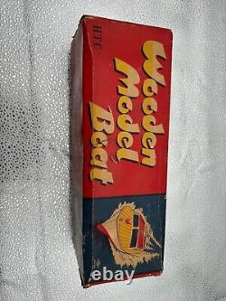 Bateau en bois H. T. C. rare, alimenté par batterie, fonctionne, rare Japon