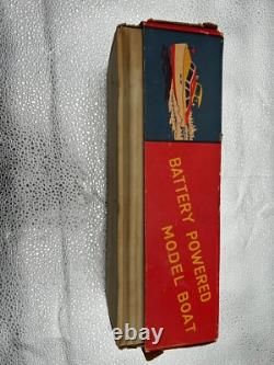 Bateau en bois H. T. C. rare, alimenté par batterie, fonctionne, rare Japon