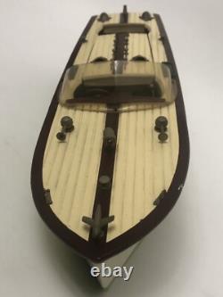 Bateau en bois Vitage ITO Model Speedster à batterie - Fonctionne