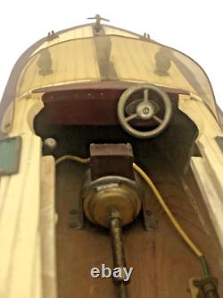 Bateau en bois Vitage ITO Model Speedster à batterie - Fonctionne