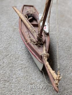 Bateau en bois fait main modèle 12 années 1940