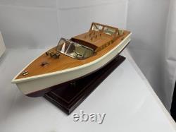 Bateau en bois modèle Cruiser CHRIS CRAFT Vintage Berkeley Designs Beau Look