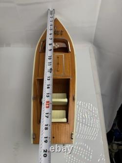 Bateau en bois modèle Cruiser CHRIS CRAFT Vintage Berkeley Designs Beau Look