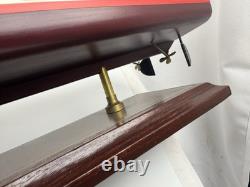Bateau en bois modèle Cruiser CHRIS CRAFT Vintage Berkeley Designs Beau Look