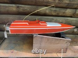 Bateau en bois vintage Dumas 'Deep Vee 21' Kit #1421 30Long K/B 3.5 de 1978