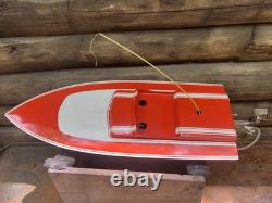 Bateau en bois vintage Dumas 'Deep Vee 21' Kit #1421 30Long K/B 3.5 de 1978