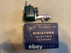 Bateau jouet modèle à batterie Vtg Fleet Line Spray King années 50 Japon boîte impeccable