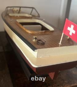 Bateau modèle Riva Bateau à moteur en bois L 45 Support unique Collection vintage