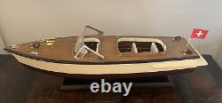 Bateau modèle Riva Bateau à moteur en bois L 45 Support unique Collection vintage