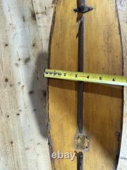 Bateau modèle de yacht à voile ancien c. 1890-1920, 31 accessoires en laiton avec support