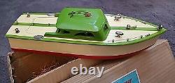 Bateau moteur vintage ITO G4 Cruiser modèle jouet en bois vert dans sa boîte d'origine années 1950