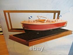 Bateau rapide en bois assemblé en cèdre Muskoka avec vitrine en verre
