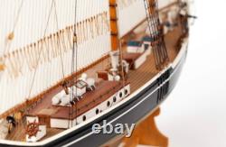 Billing Boats. Bluenose II. 600. Échelle 1/100