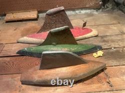 Collection de coques de yachts de bassin anciens / voiliers, 3 modèles vintage en bois