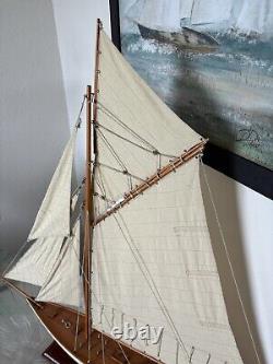 Columbia 1899 Maquette de bateau défenseur de la Coupe de l'America