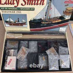 Constructo Modélisme Lady Smith Yorkshire 1906 Bateau en Bois Échelle 190