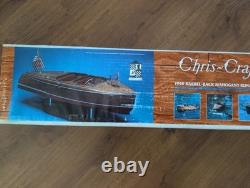 Dumas Boats #1234 Maquette de bateau runabout en acajou Chris-Craft Barrel Back 1940, modèle 18