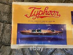 Excellent Dumas Boat Typhoon Radio Control Modèle Wooden Boat Kit Only